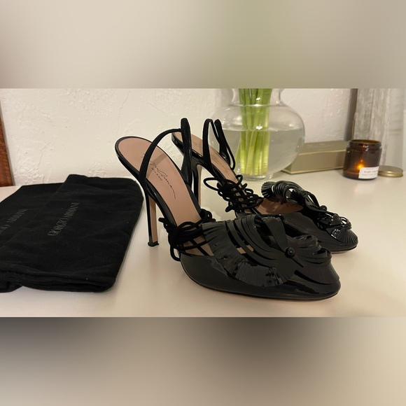 Giorgio Armani limited edition shoes - Picture 2 of 7